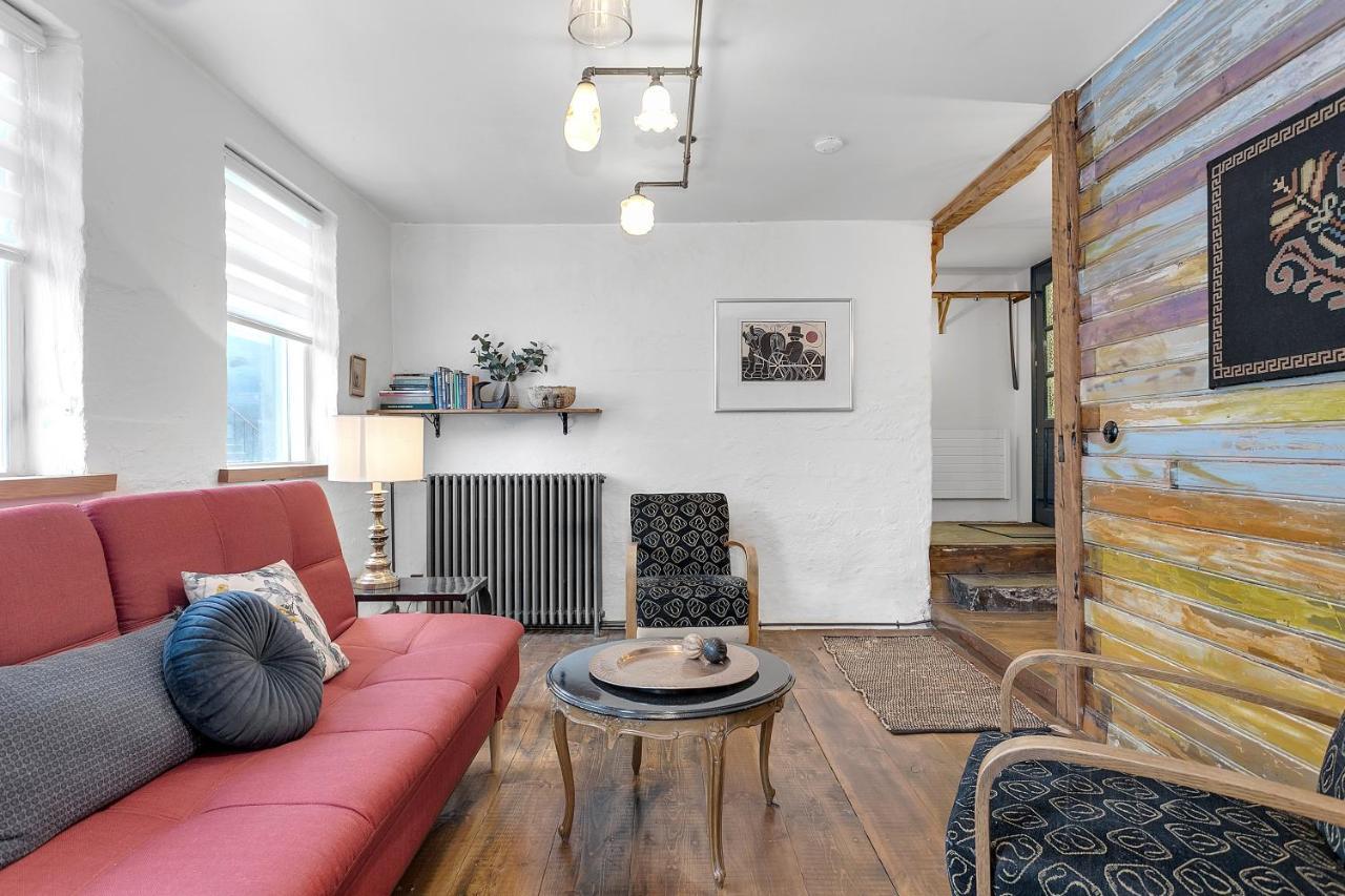 Rustic Retreat In The Center Of Reykjavik Apartment Exterior photo